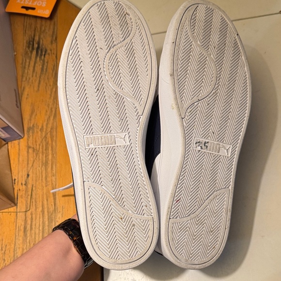 Puma Men's White and Navy Sneakers - Picture 4 of 4